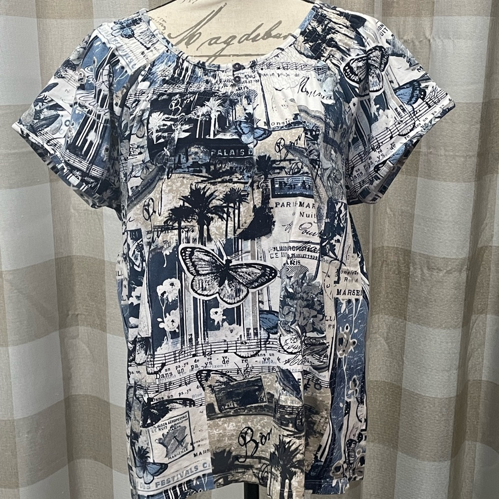 Women’s cj banks 2X Top